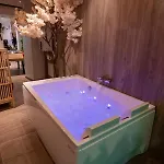 דירה Capsule Thailande I Sauna I Balneo I Console I Jeux En Bois I Cinema I Cour Interieure *