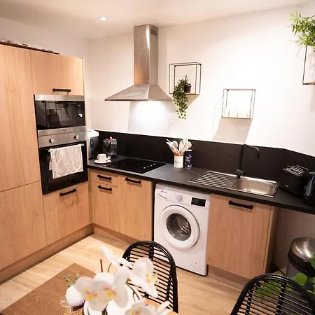 Appartement Capsule Thailande I Sauna I Balneo I Console I Jeux En Bois I Cinema I Cour Interieure Trith-Saint-Leger