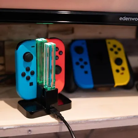 Capsule Thailande I Sauna I Balneo I Console I Jeux En Bois I Cinema I Cour Interieure *