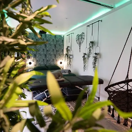 Capsule Thailande I Sauna I Balneo I Console I Jeux En Bois I Cinema I Cour Interieure Appartement *