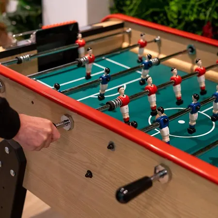 Capsule Thailande I Sauna I Balneo I Console I Jeux En Bois I Cinema I Cour Interieure