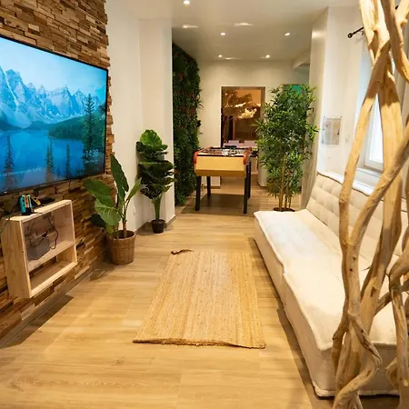 Capsule Thailande I Sauna I Balneo I Console I Jeux En Bois I Cinema I Cour Interieure * Trith-Saint-Leger